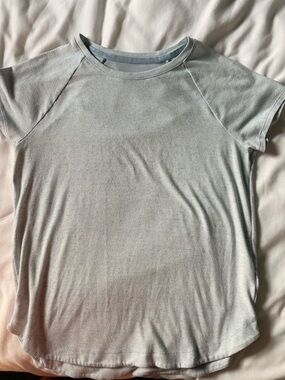 athleta girl t shirt